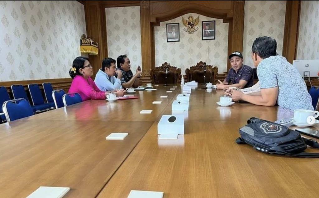 Koordinasi dan Persiapan dan Pelaksanakan Talkshow